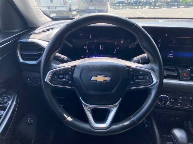 Used 2024 Chevrolet TrailBlazer LT w/ Convenience Package AWD/4WD image 24
