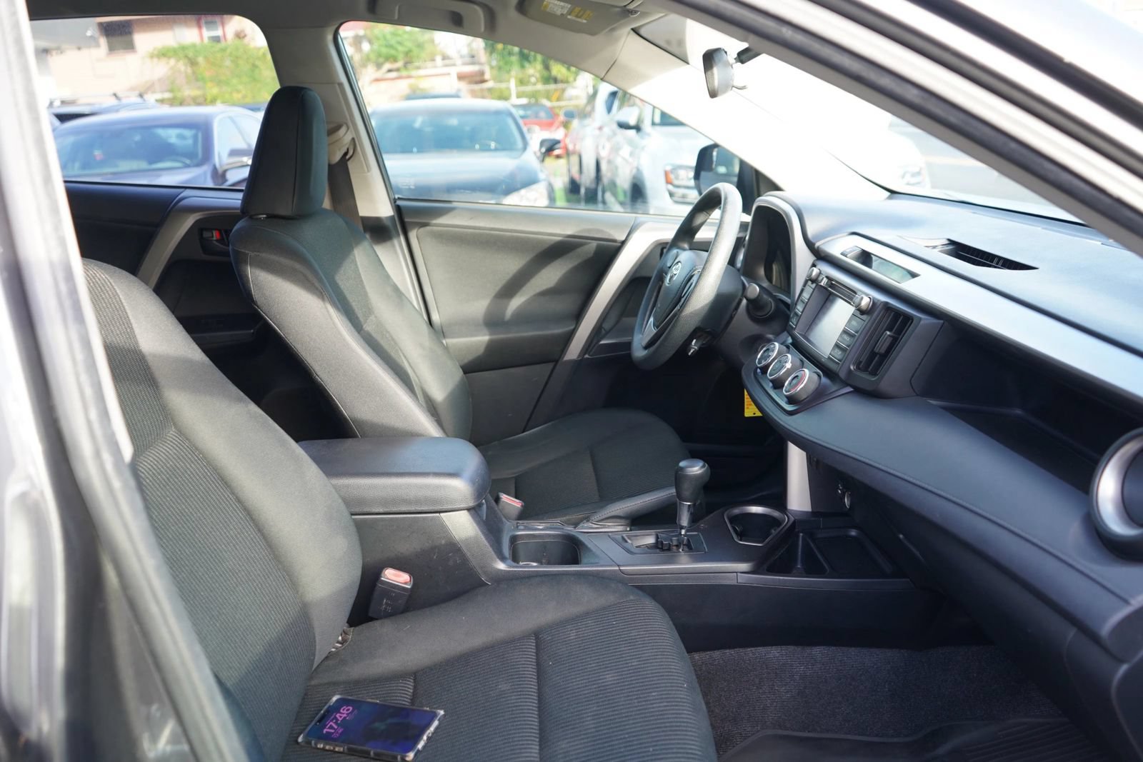 Used 2016 Toyota RAV4 LE FWD image 20