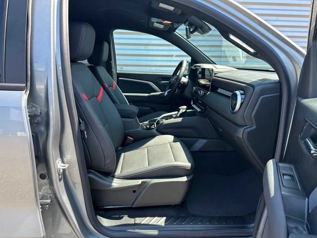 New 2026 Chevrolet Colorado Z71 w/ Midnight Edition AWD/4WD image 28