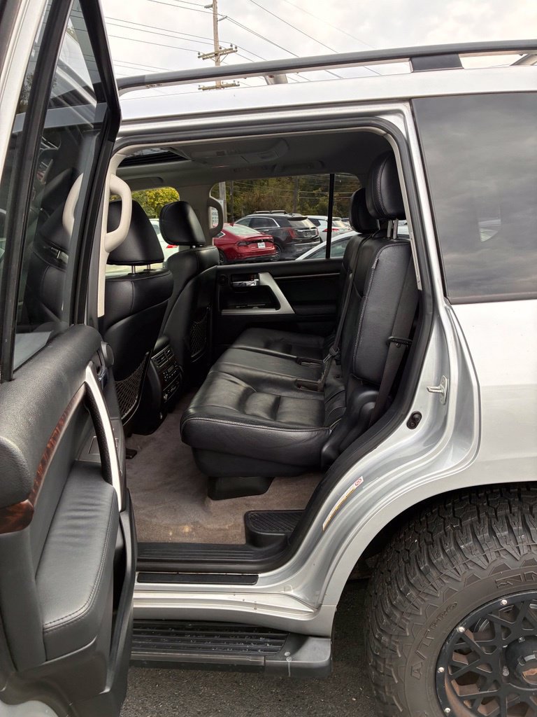 Used 2013 Toyota Land Cruiser AWD/4WD image 27