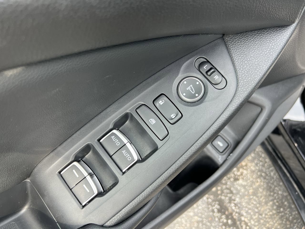 Used 2022 Honda Accord Sport Special Edition image 15