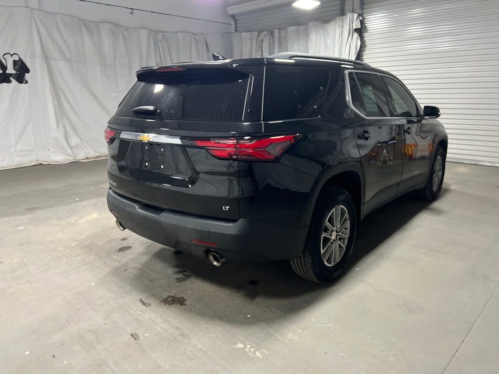 Used 2023 Chevrolet Traverse LT image 7