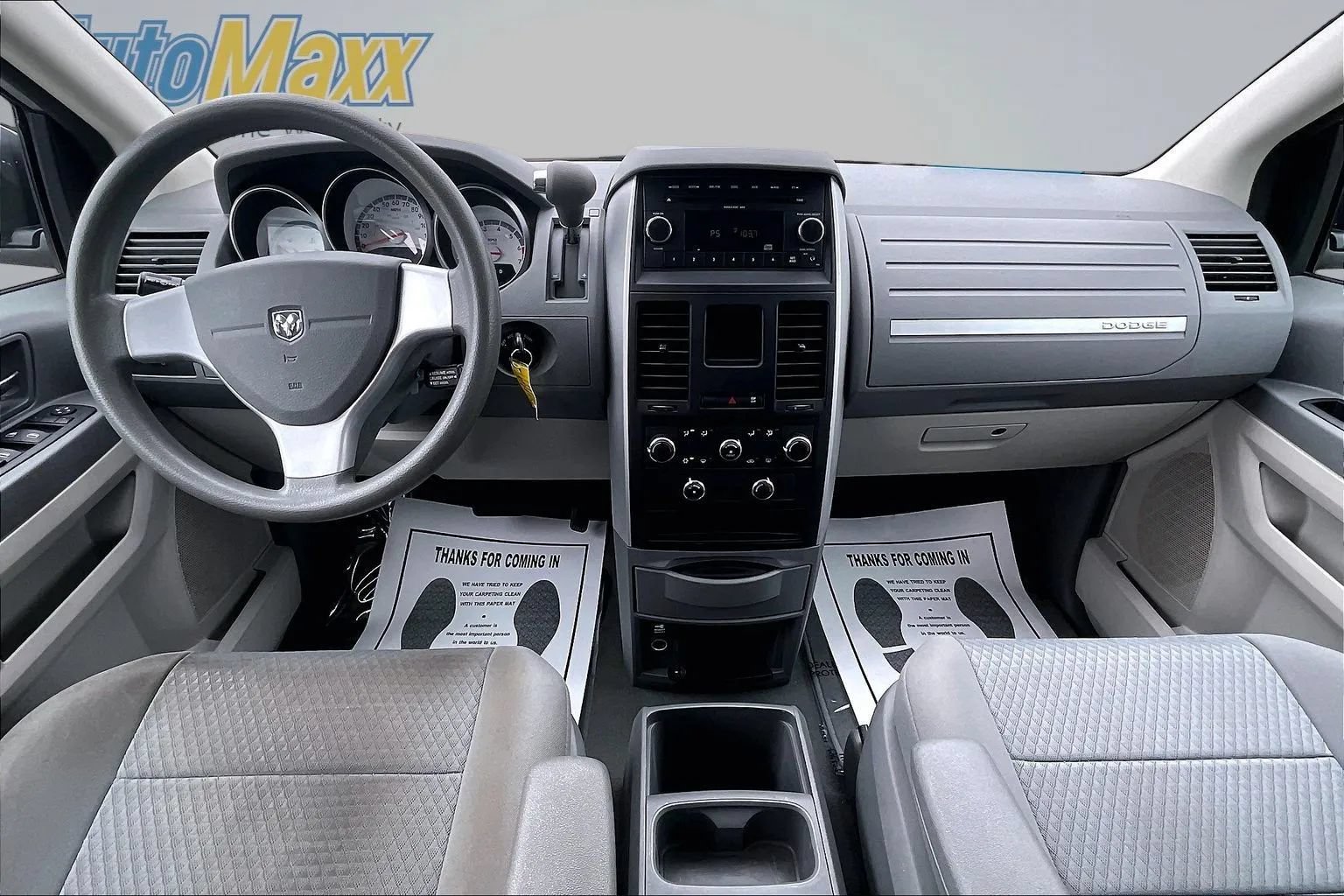 Used 2010 Dodge Grand Caravan SE FWD image 10