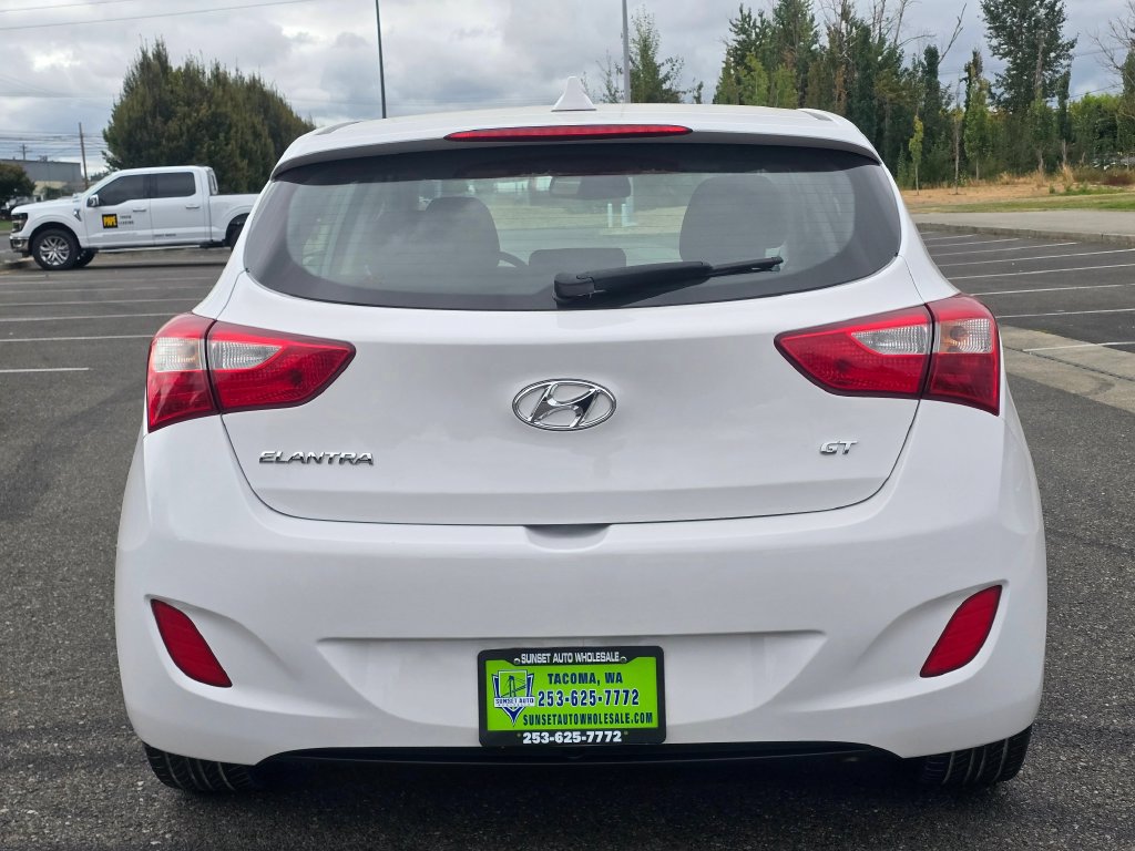 Used 2013 Hyundai Elantra GT w/ Touch & Go Pkg FWD image 4