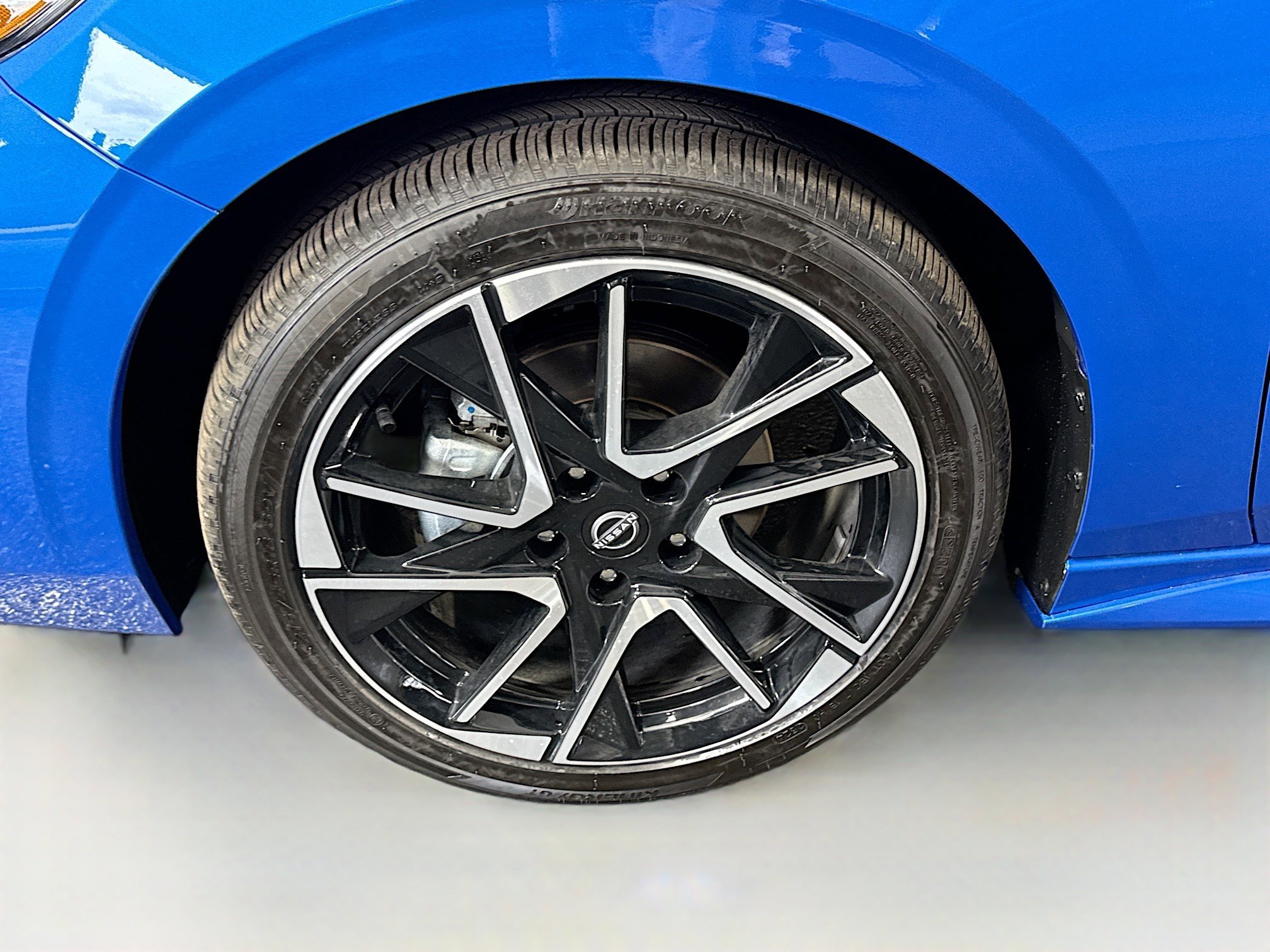 Used 2025 Nissan Sentra SR image 38