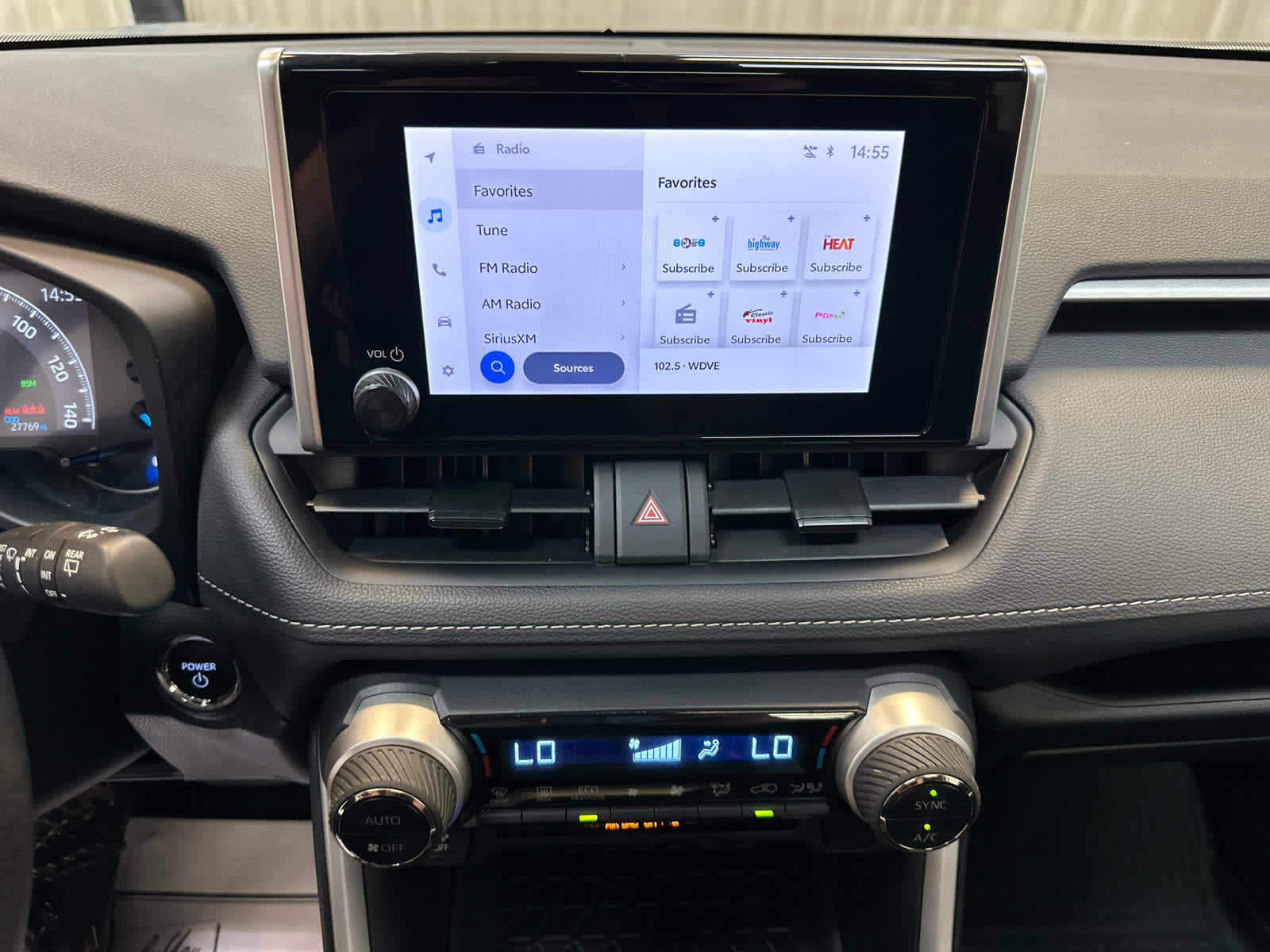 Used 2024 Toyota RAV4 XLE image 6