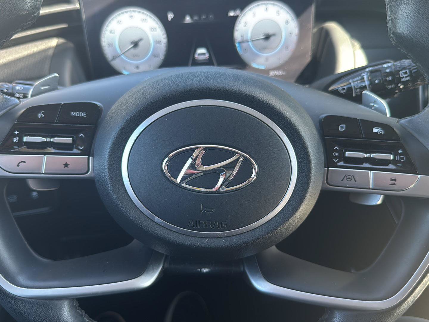 Certified 2024 Hyundai Tucson Limited AWD/4WD image 9