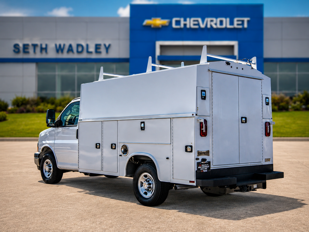 Used 2024 Chevrolet Express 3500 w/ Power Convenience Package RWD image 4