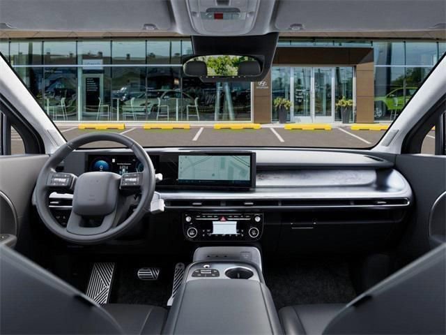 New 2026 Hyundai Ioniq 9 Calligraphy w/ Tow & Go Package image 11