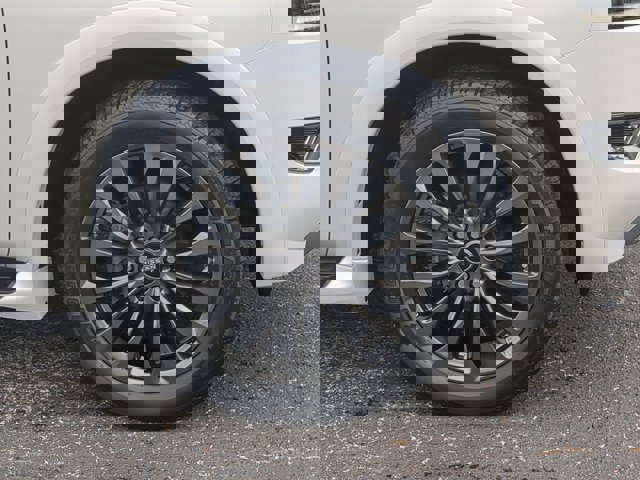 Certified 2023 Nissan Armada Platinum w/ Captain's Chairs Package image 11