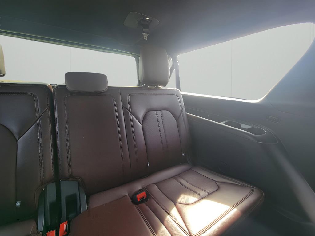 Used 2024 Ford Expedition Max Limited image 33