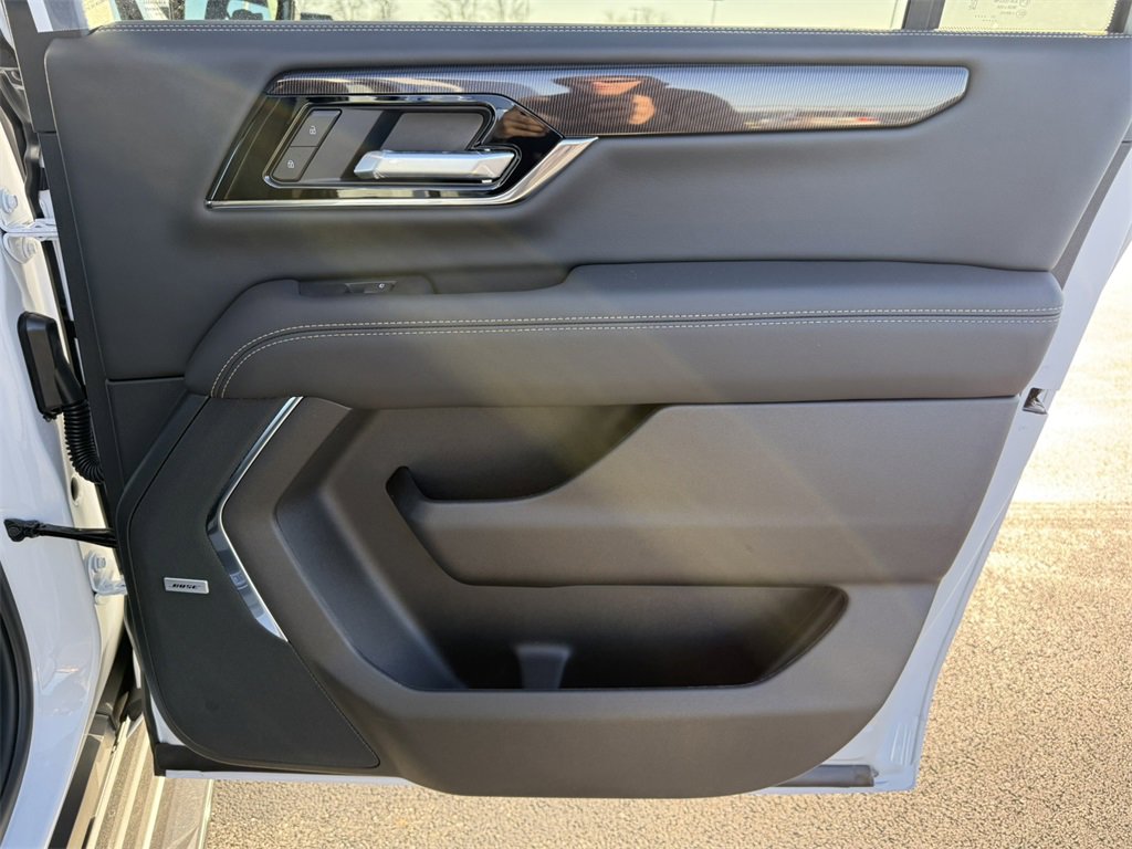 New 2026 GMC Yukon XL Elevation image 36