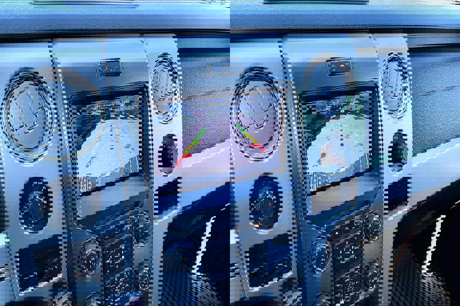 Used 2014 Ford F150 FX4 w/ Equipment Group 402A Luxury image 29