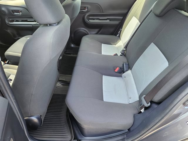 Used 2019 Toyota Prius C FWD image 13