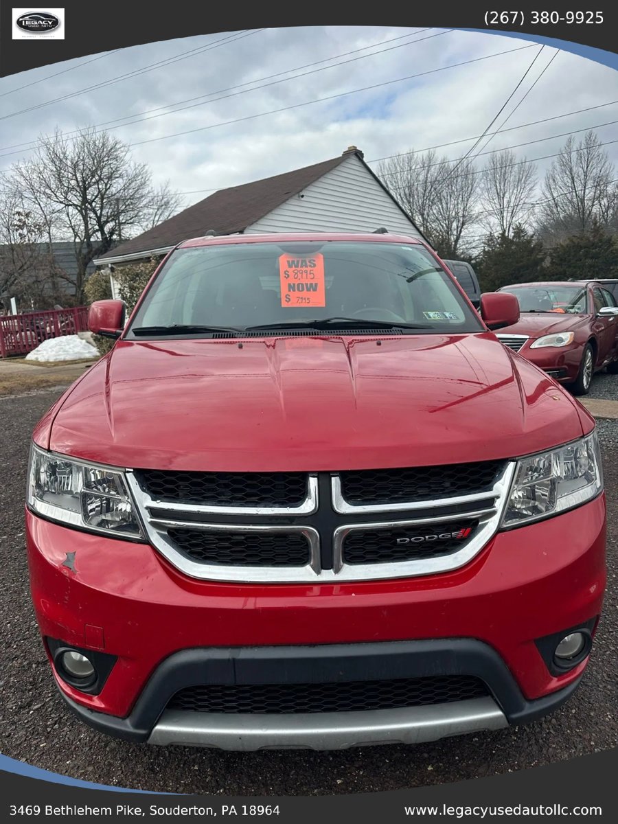 Used 2014 Dodge Journey SXT w/ Flexible Seating Group image 3