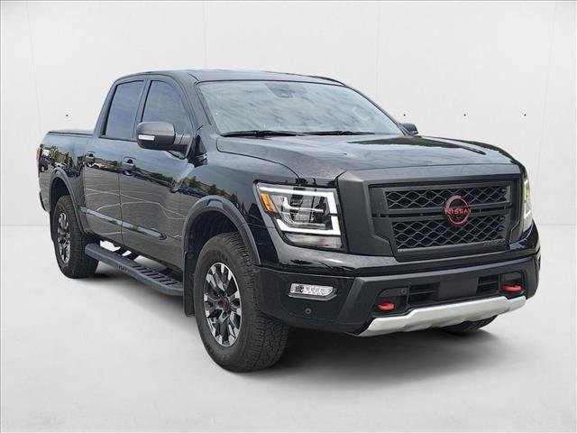 Used 2024 Nissan Titan PRO-4X w/ Pro-4x Convenience Package image 3