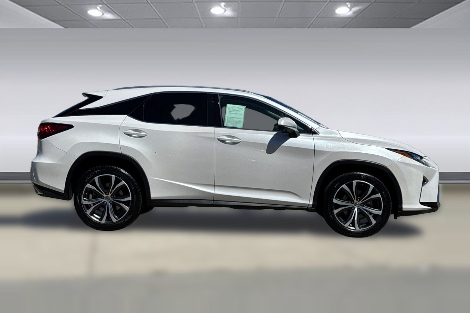 Used 2017 Lexus RX 350 AWD w/ Premium Package image 2