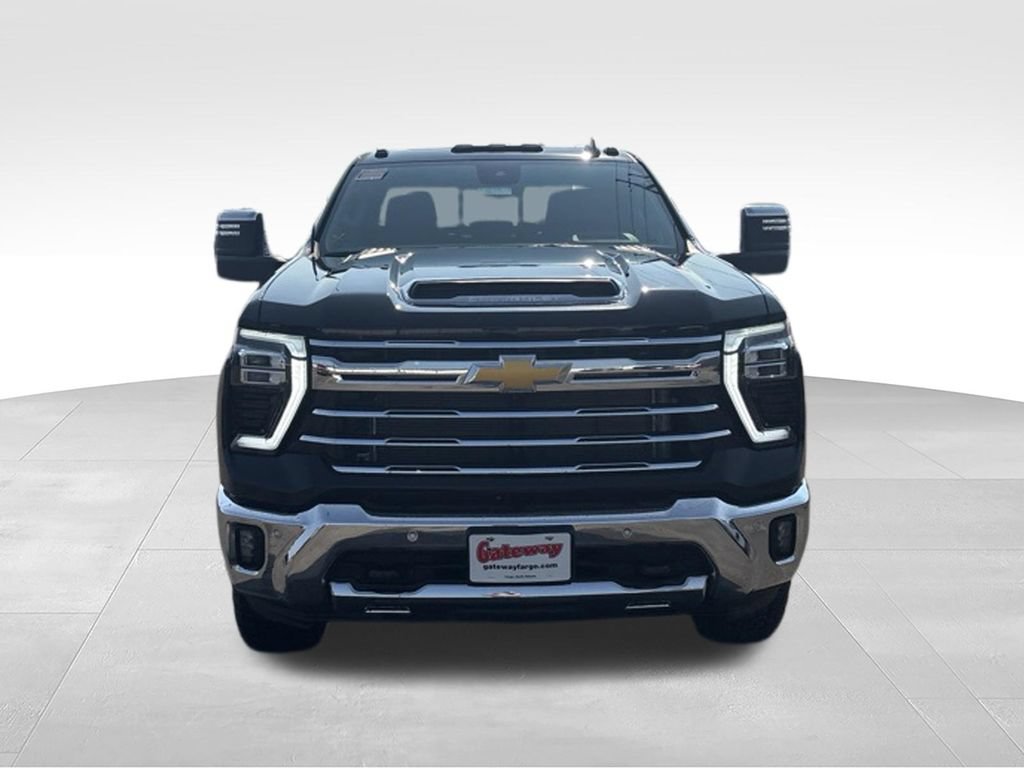New 2026 Chevrolet Silverado 2500 LTZ w/ LTZ Plus Package AWD/4WD image 11