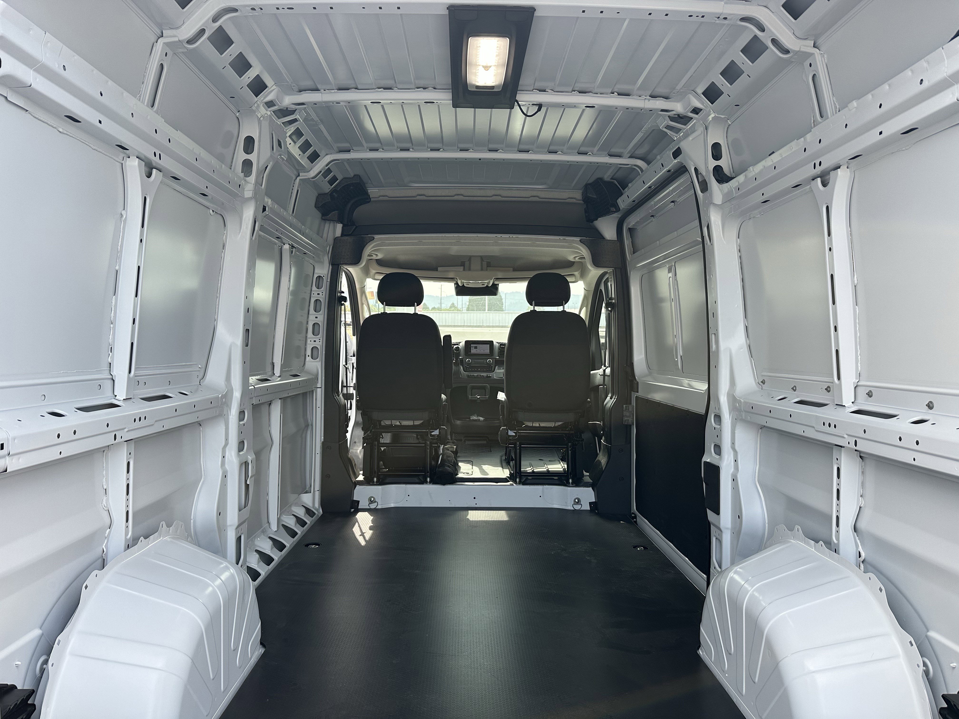 New 2025 RAM ProMaster 1500 w/ Convenience Group image 11