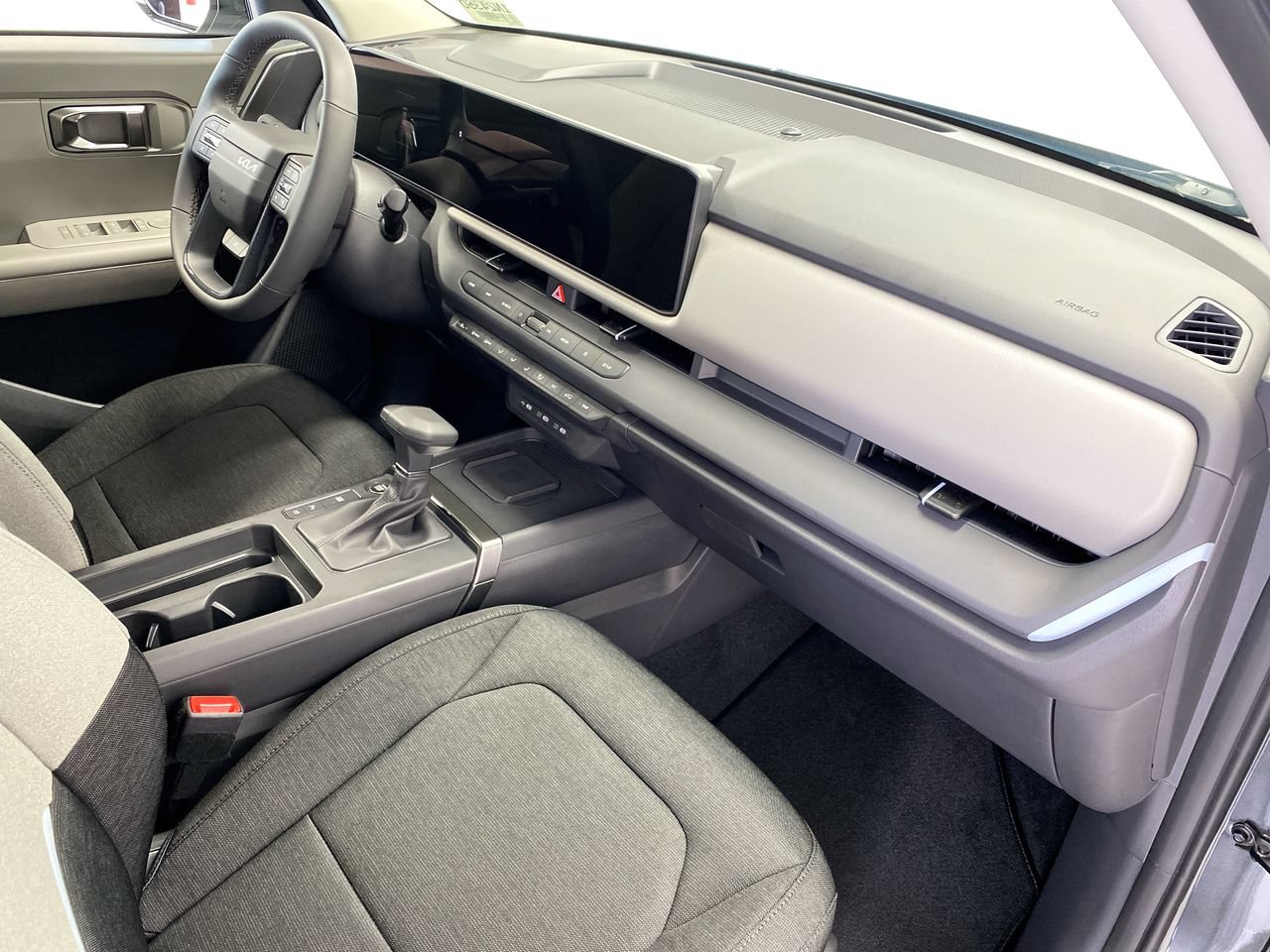 New 2027 Kia Seltos S FWD image 29