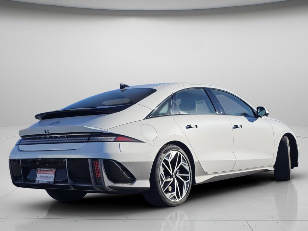 Used 2023 Hyundai Ioniq 6 Limited image 27
