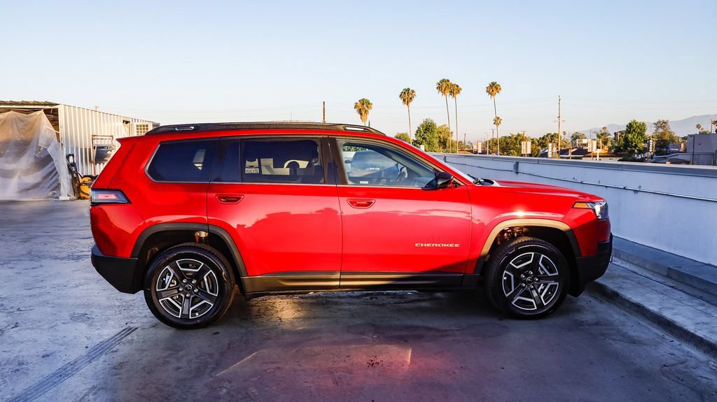 New 2026 Jeep Cherokee Limited AWD/4WD image 13