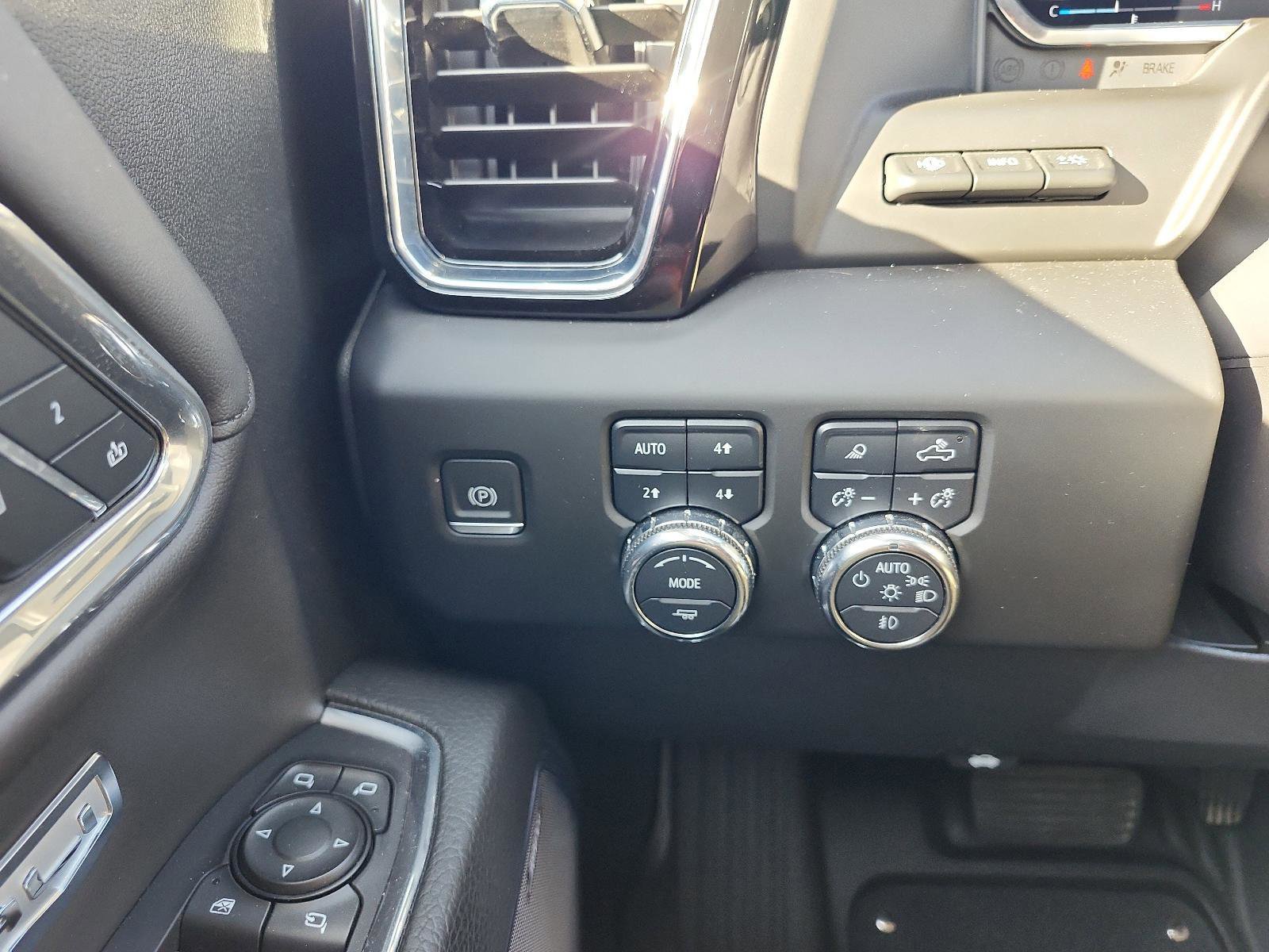 Certified 2024 GMC Sierra 1500 Denali w/ Denali Reserve Package image 24