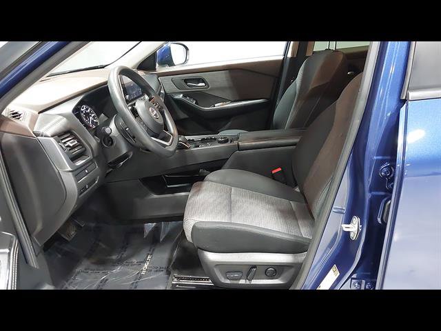 Used 2023 Nissan Rogue SV AWD/4WD image 20