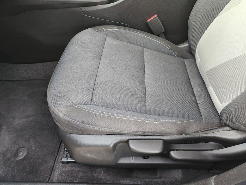 Used 2024 Chevrolet Trax LS w/ LS Convenience Package image 29