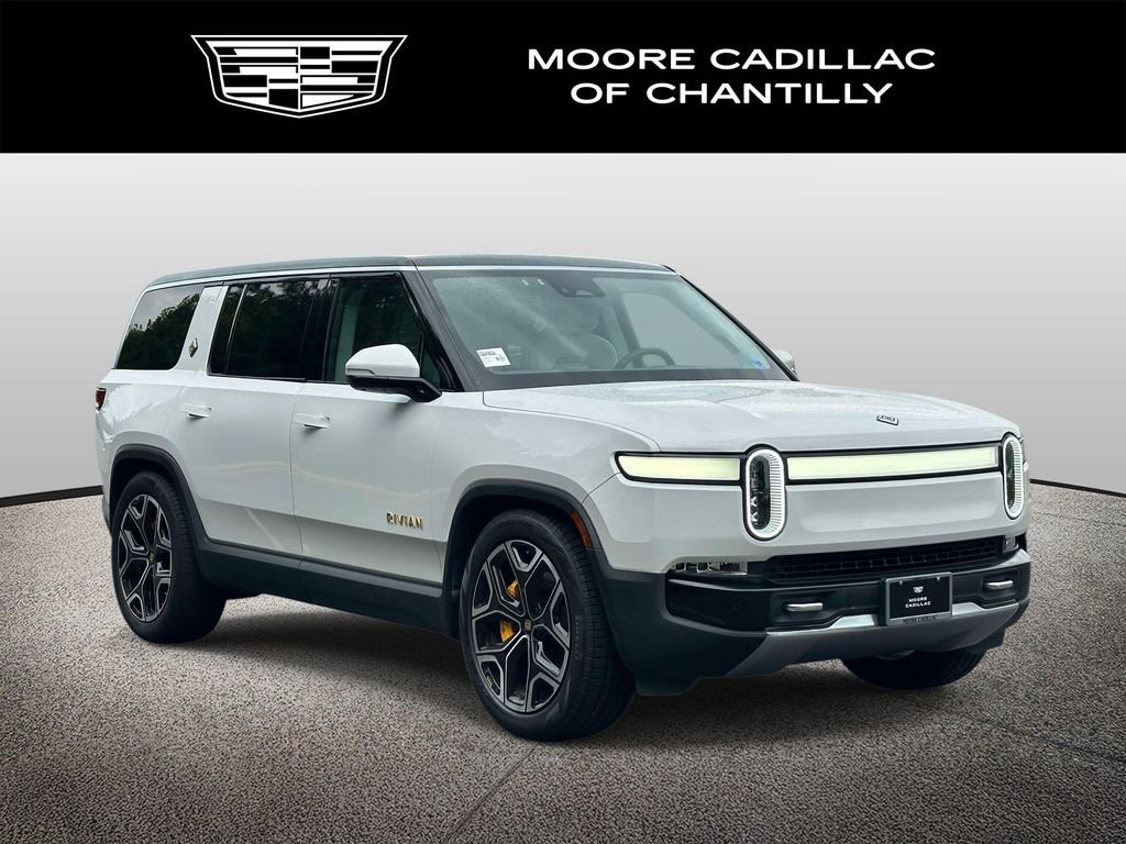 Used 2023 Rivian R1S Adventure AWD/4WD image 1