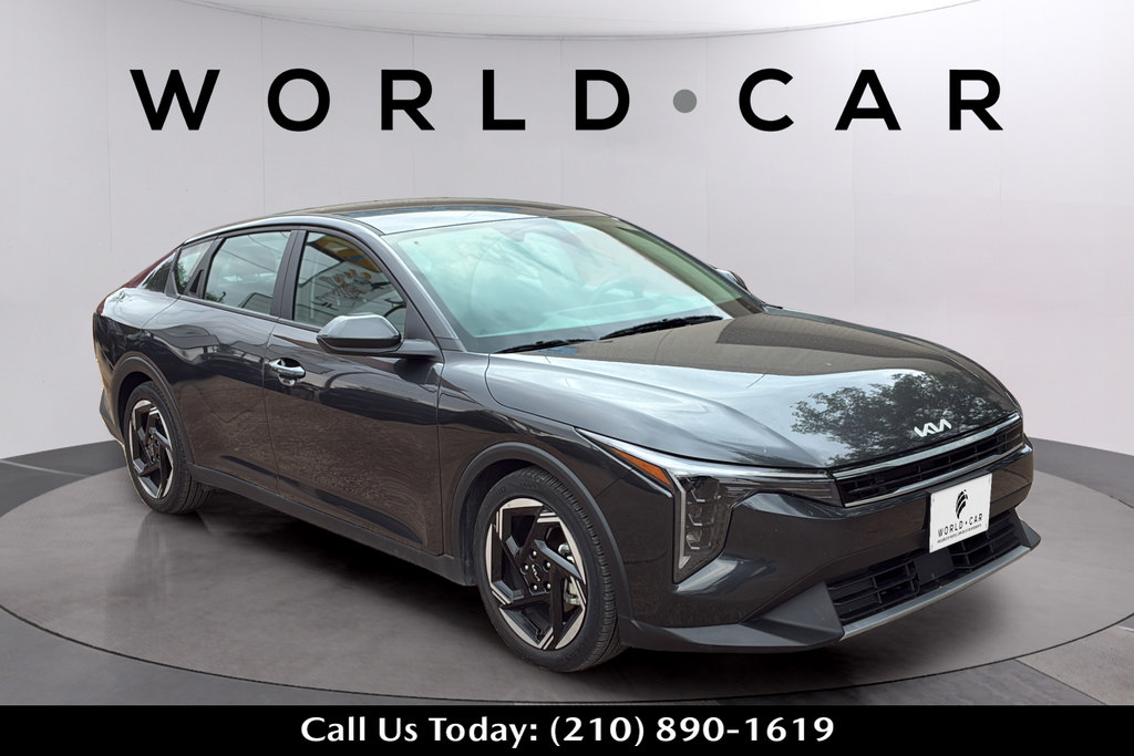 Used 2025 Kia K4 EX FWD image 1