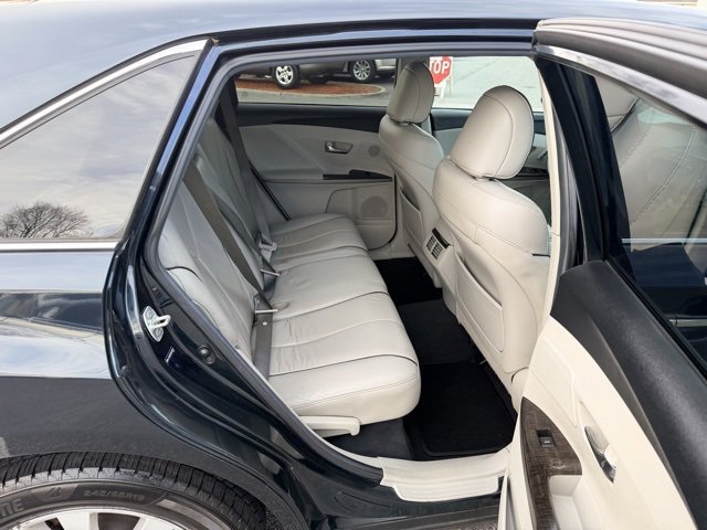 Used 2013 Toyota Venza XLE image 36