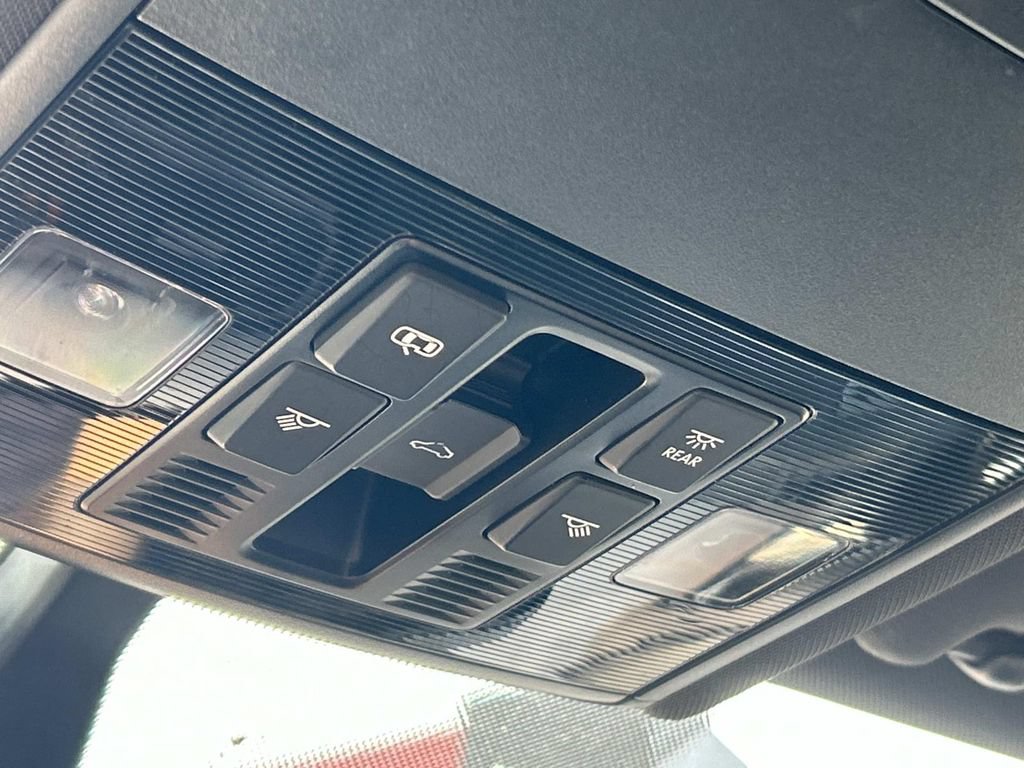 Used 2019 Volkswagen GTI Rabbit Edition FWD image 36