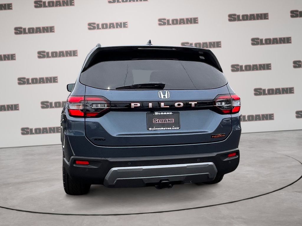 New 2026 Honda Pilot TrailSport image 4