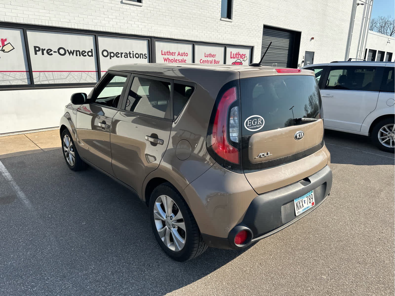 Used 2015 Kia Soul + FWD image 9