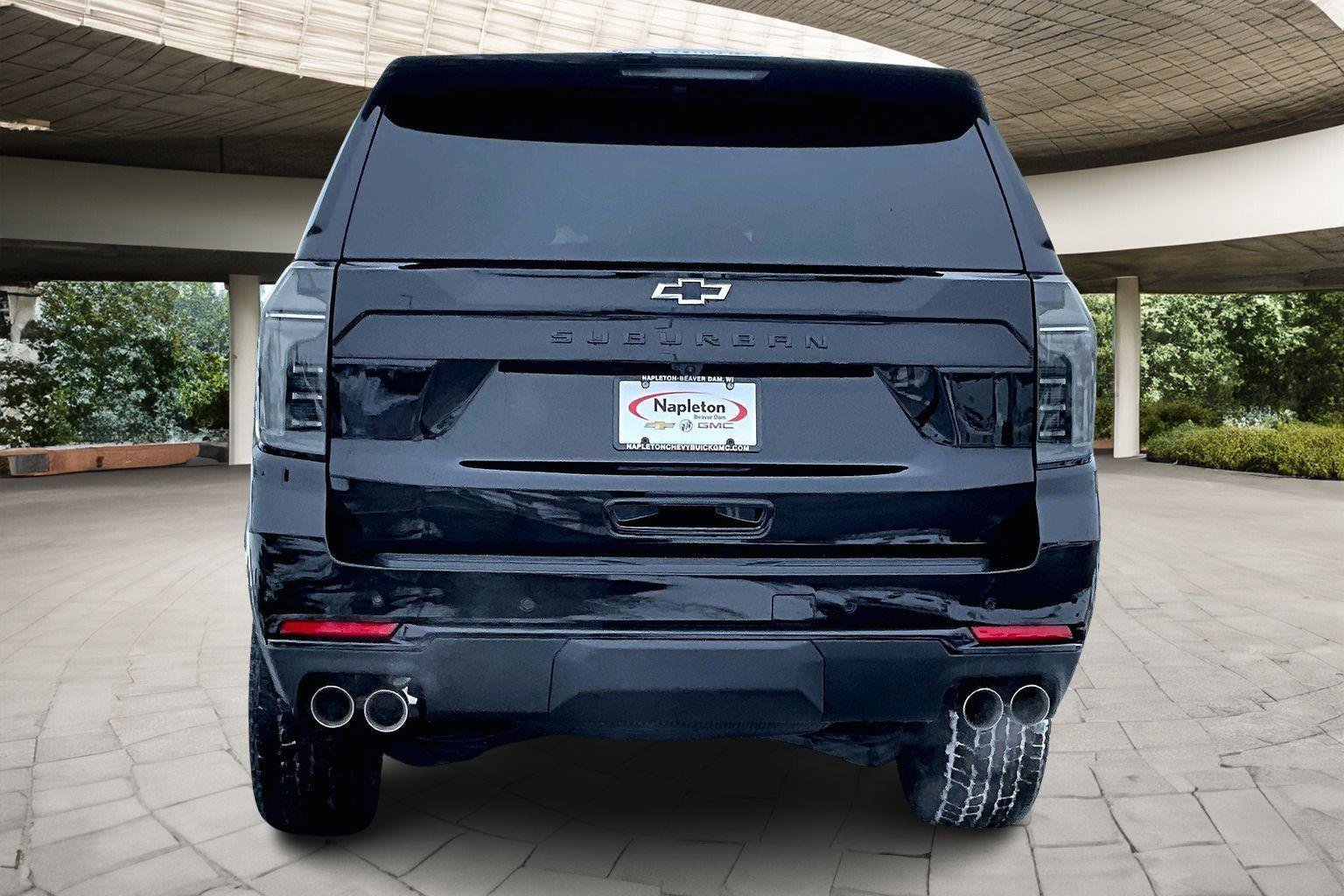 New 2026 Chevrolet Suburban Z71 w/ Comfort Package image 4