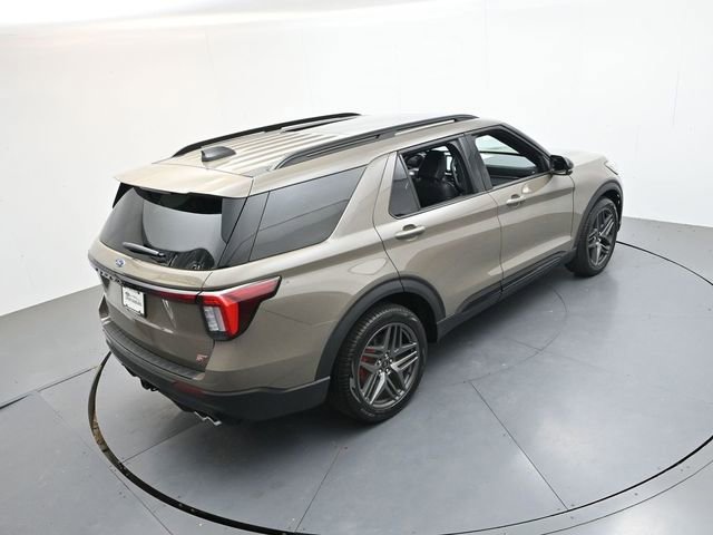 Used 2026 Ford Explorer ST w/ Sun And Sound Package AWD/4WD image 48