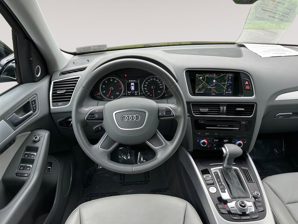 Used 2016 Audi Q5 2.0T Premium Plus AWD/4WD image 12