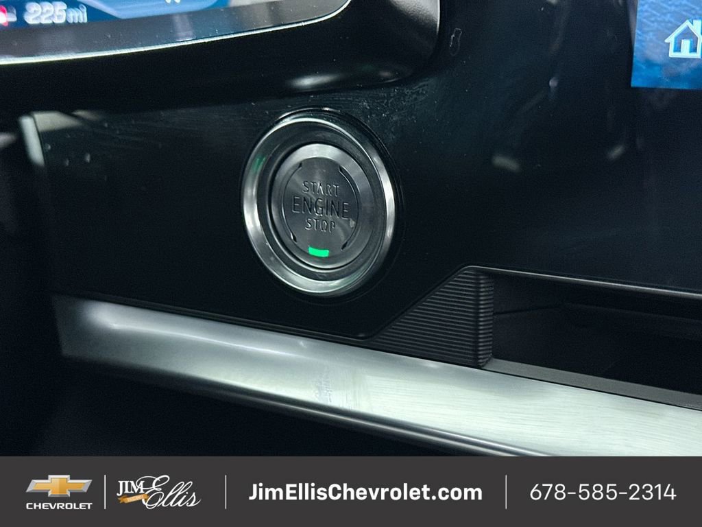 Certified 2025 Chevrolet Corvette Stingray Coupe w/ 1LT image 18