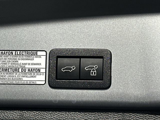 Used 2024 Toyota Corolla Cross XLE w/ Convenience Package image 25