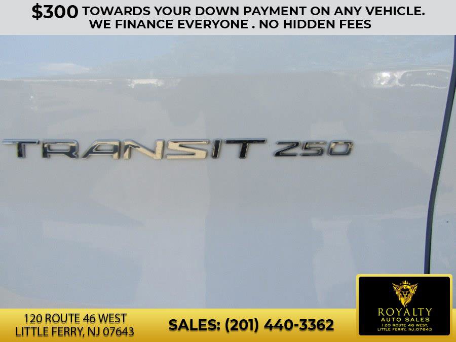 Used 2020 Ford Transit 250 Medium Roof w/ Load Area Protection Package image 4