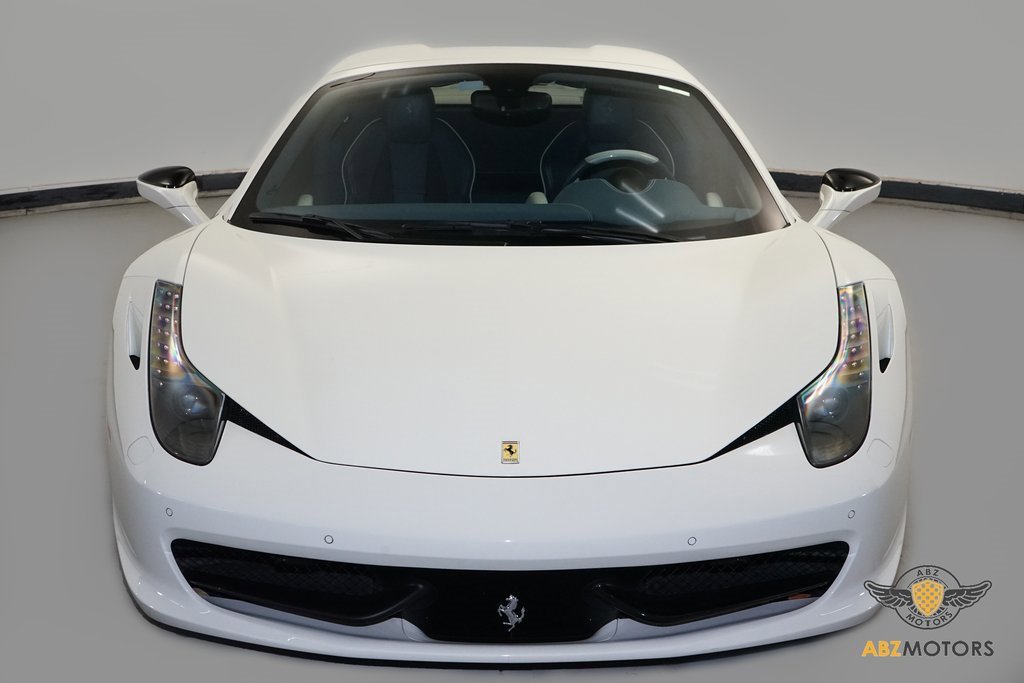 Used 2015 Ferrari 458 Spider image 4
