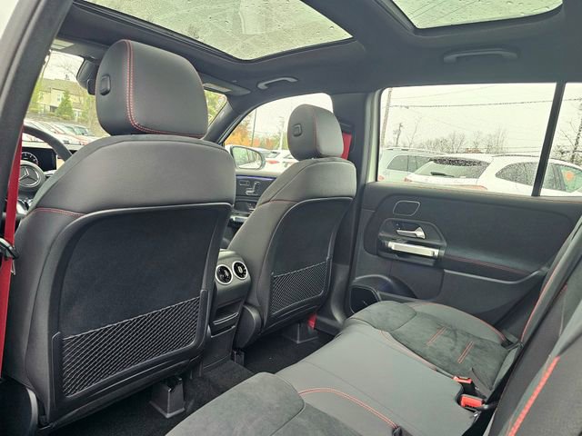 New 2026 Mercedes-Benz GLB 35 AMG 4MATIC image 23