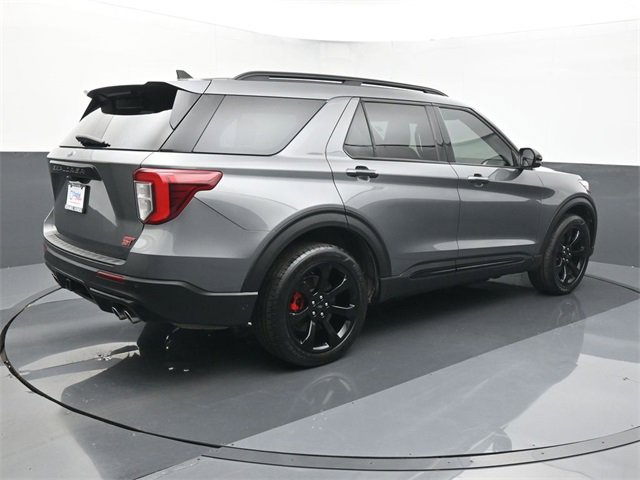Used 2023 Ford Explorer ST w/ Equipment Group 401A image 5