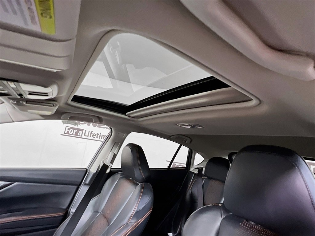 Used 2023 Subaru Crosstrek 2.5i Limited w/ Moonroof Package image 11