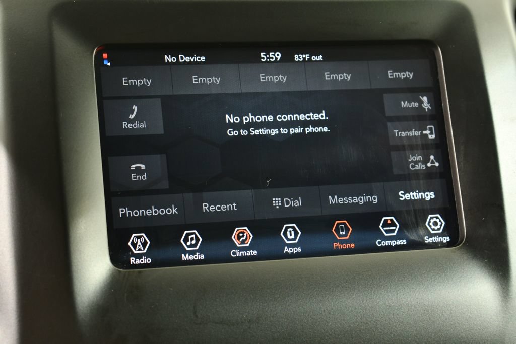 Used 2020 Jeep Cherokee Latitude Plus AWD/4WD image 29