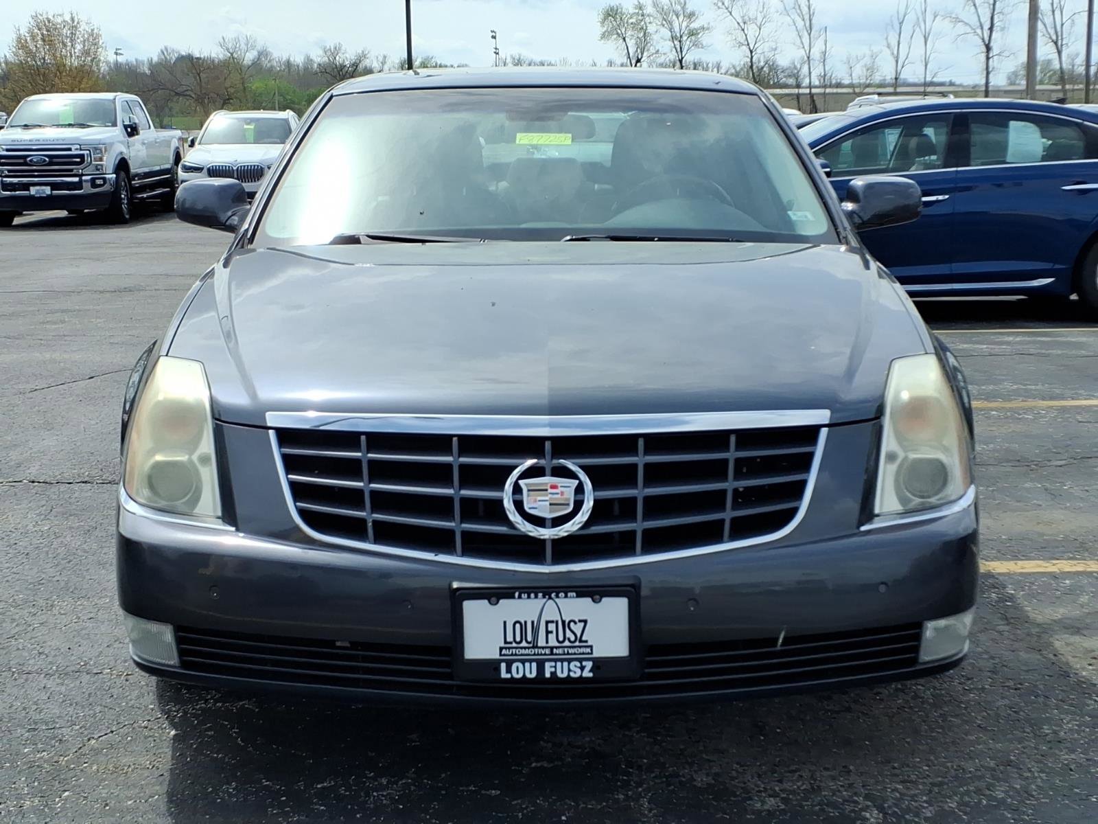 Used 2010 Cadillac DTS Premium image 34