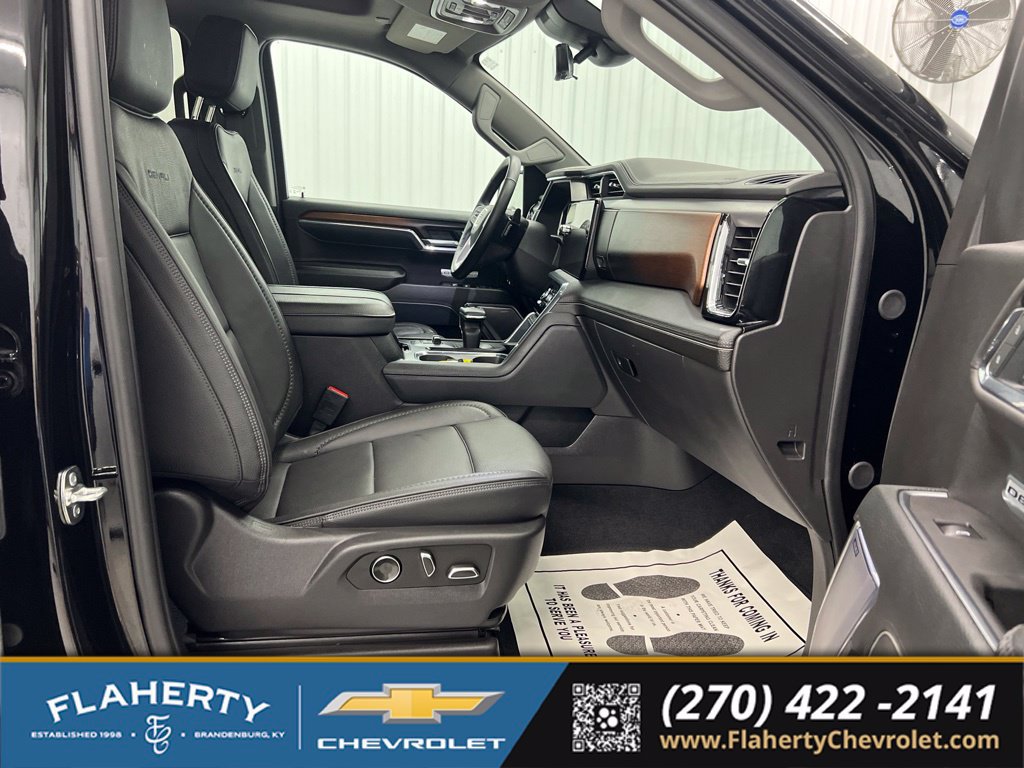 Used 2025 GMC Sierra 1500 Denali w/ Denali Reserve Package AWD/4WD image 15