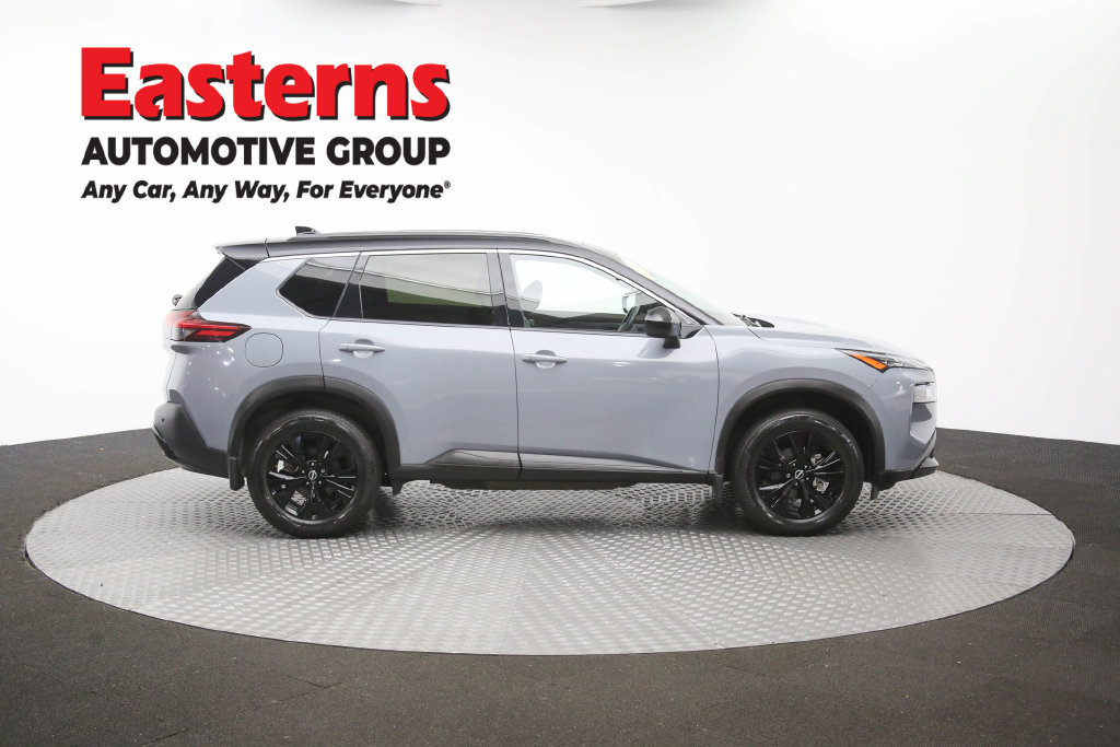 Used 2023 Nissan Rogue SV w/ SV Premium B Package AWD/4WD image 43
