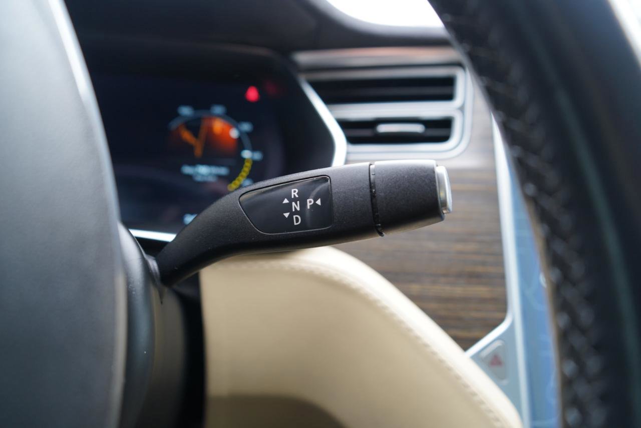 Used 2014 Tesla Model S P85D image 28